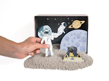 DIY To the Moon Diorama Set